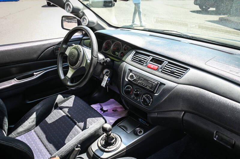 2004 Mitsubishi Lancer Evolution RS