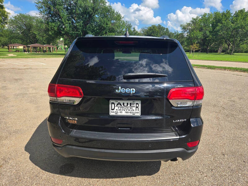 2019 Jeep Grand Cherokee Laredo E