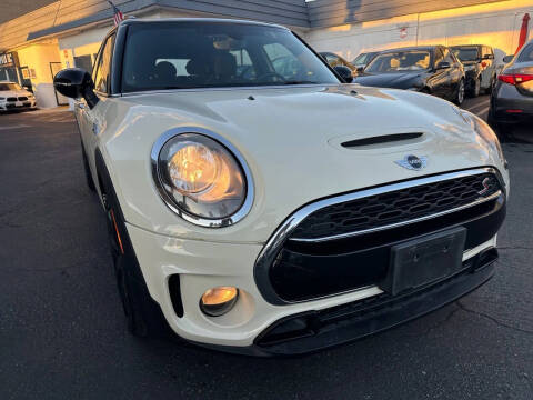 2017 MINI Clubman Cooper S
