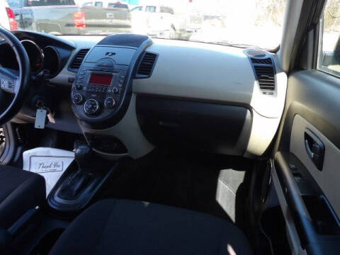 2011 Kia Soul +