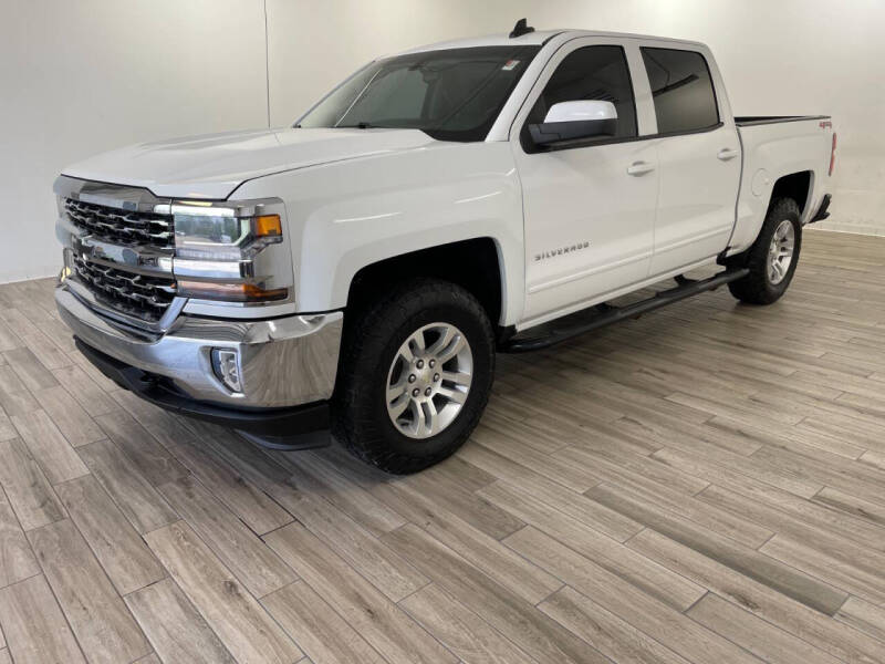 2018 Chevrolet Silverado 1500 for sale at TRAVERS GMT AUTO SALES - Autos para ti in Florissant MO