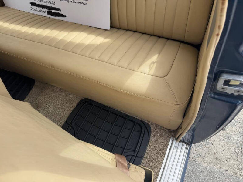 1950 Ford 2 DR Club Coupe