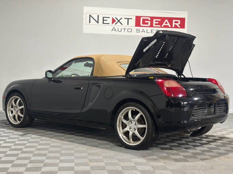 2002 Toyota MR2 Spyder