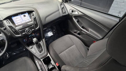 2017 Ford Focus SEL