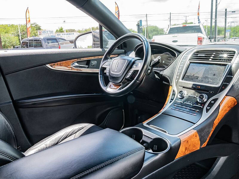 2020 Lincoln Nautilus Reserve