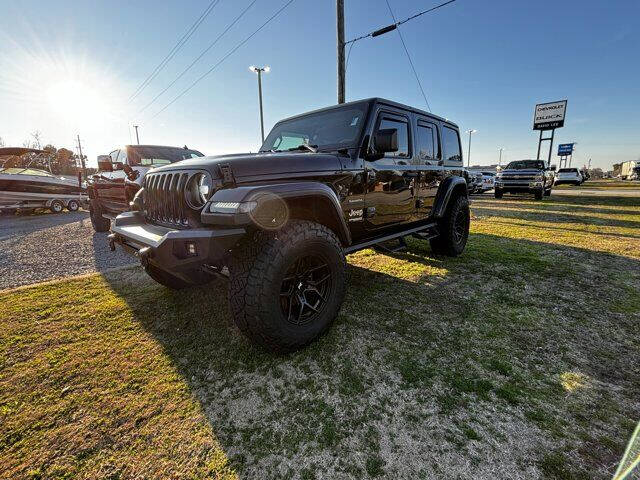 2019 Jeep Wrangler Unlimited for sale at LEE CHEVROLET PONTIAC BUICK in Washington NC