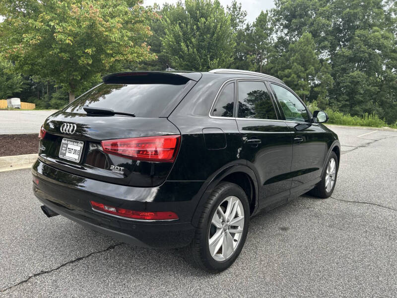 2017 Audi Q3 2.0T quattro Premium Plus