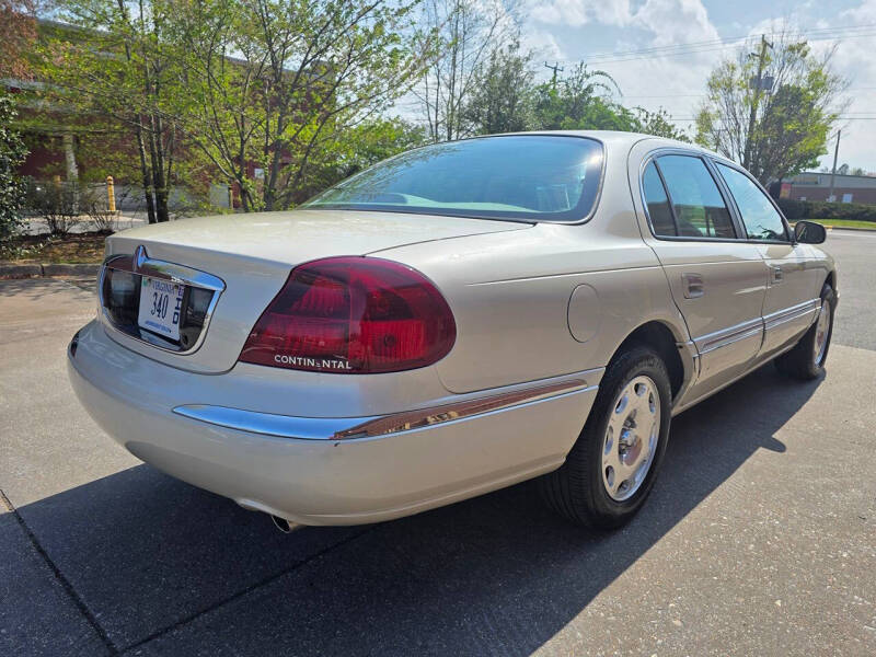 2002 Lincoln Continental
