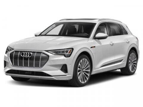 2022 Audi e-tron quattro Premium