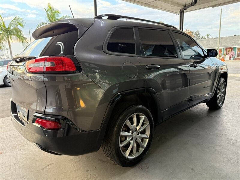 2018 Jeep Cherokee Latitude