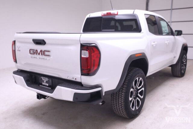 2025 GMC Canyon AT4