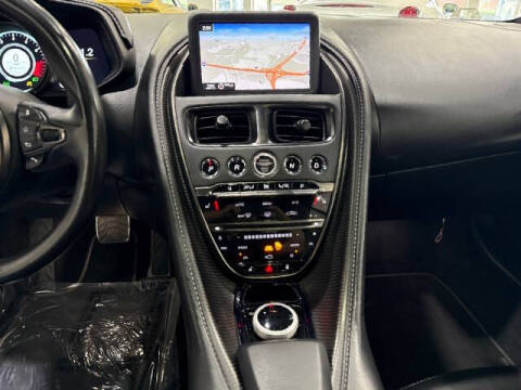 2019 Aston Martin DB11 V8