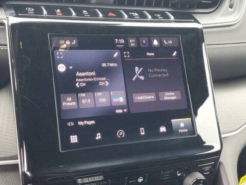 2024 Jeep Grand Cherokee Altitude