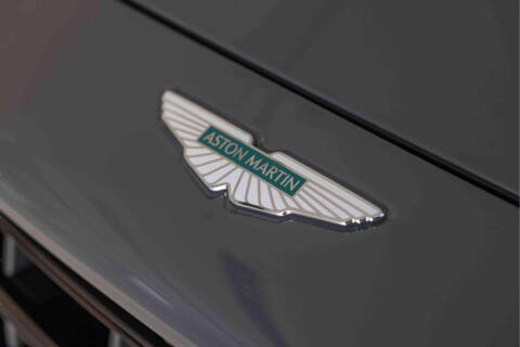 2025 Aston Martin DBX 707