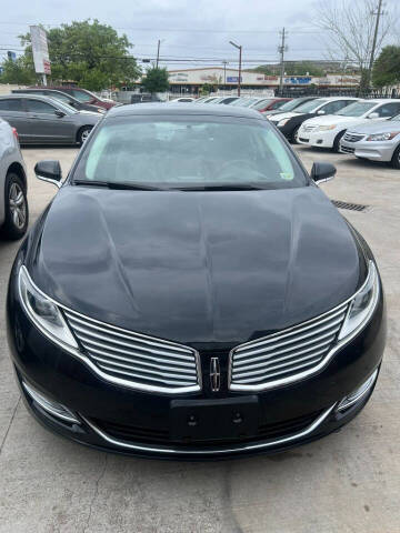 2014 Lincoln MKZ