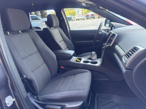 2018 Jeep Grand Cherokee Laredo