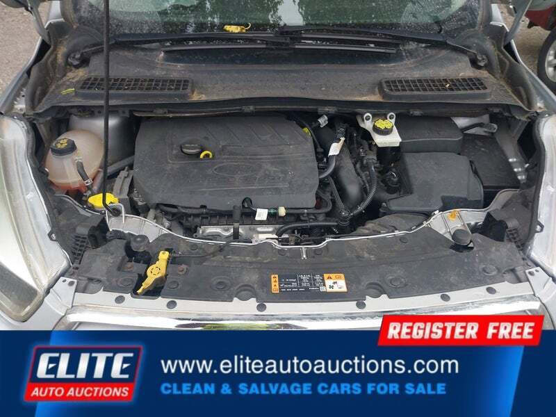 2017 Ford Escape SE
