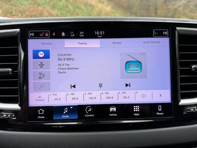 2022 Chrysler Pacifica Touring L