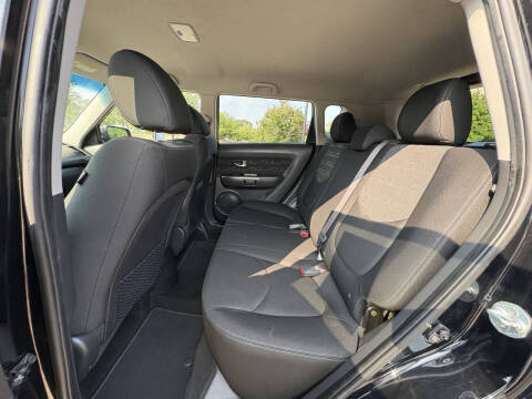 2013 Kia Soul +