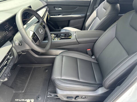 2025 Nissan Murano SV