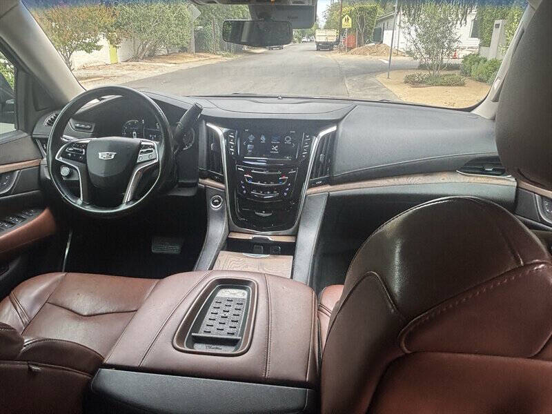 2017 Cadillac Escalade Premium Luxury