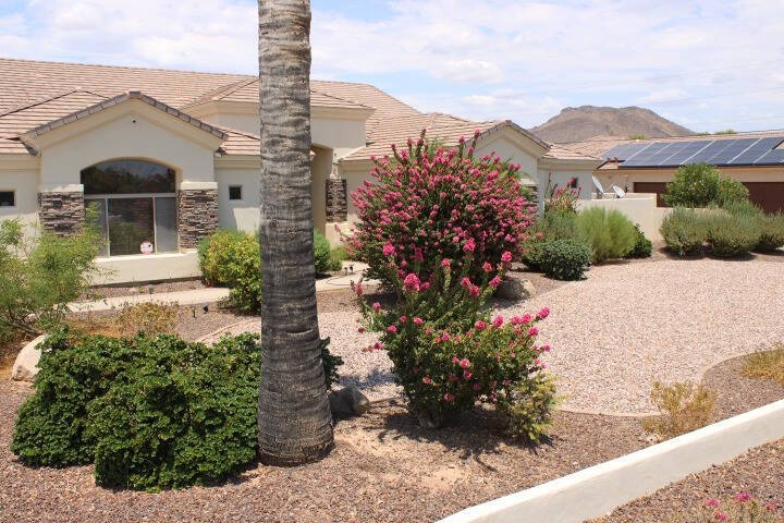 1985 custom home 3600 ft