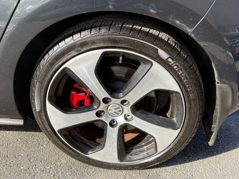 2016 Volkswagen Golf GTI Autobahn