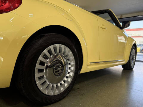 2013 Volkswagen Beetle Convertible