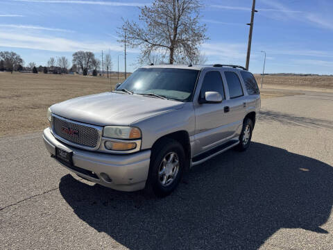 2004 GMC Yukon Denali