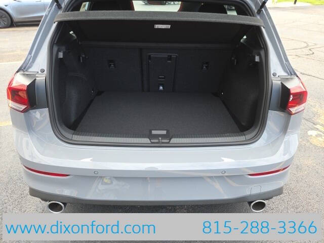 2025 Volkswagen Golf GTI SE