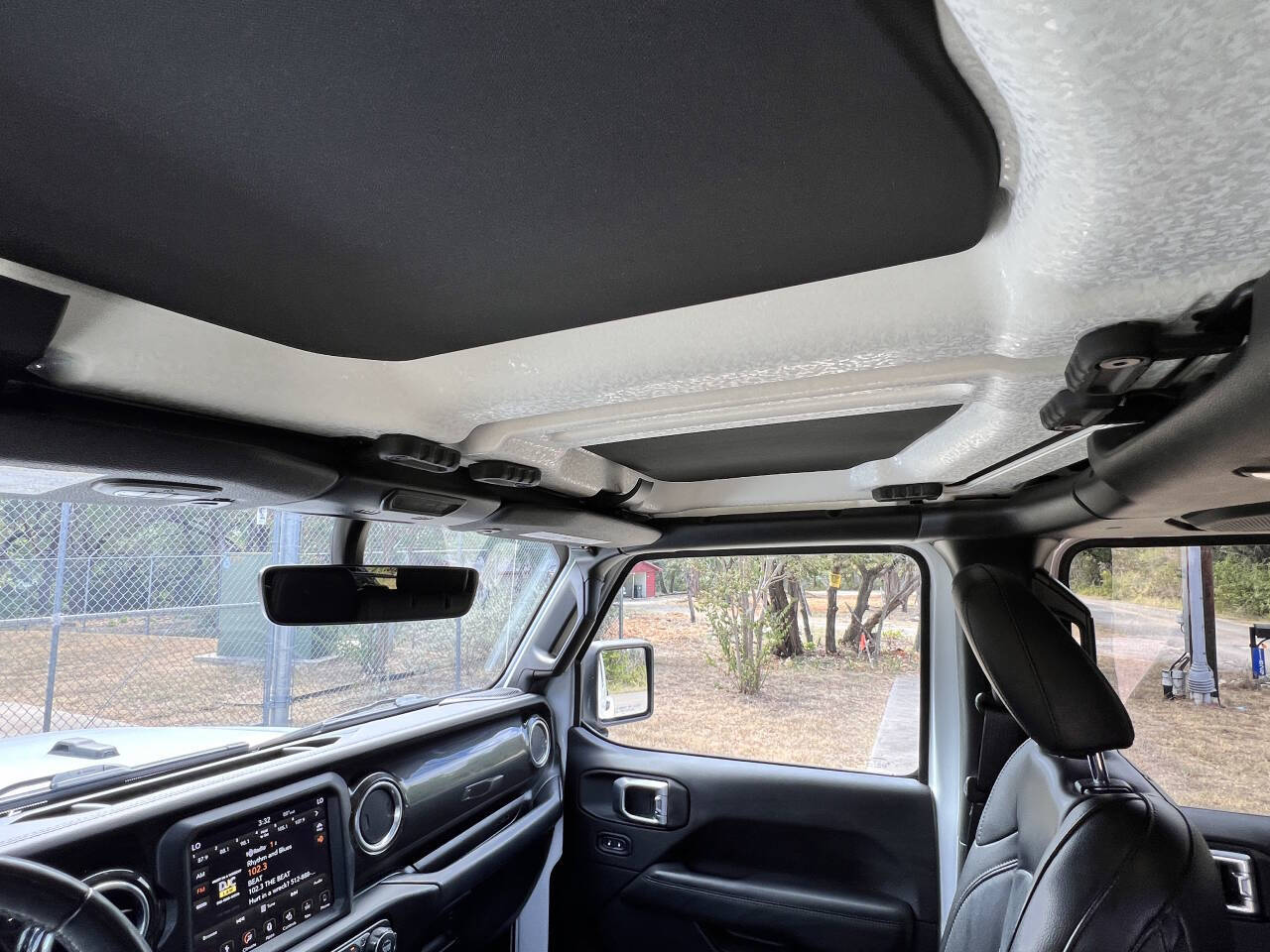 Used Car 2019 Jeep Wrangler Unlimited  Sahara Altitude 4x4 4dr Suv For Sale Under $30,000 In Austin, Texas