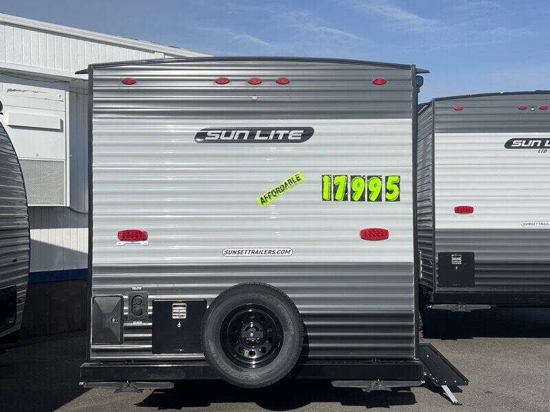 2024 SunLite LTD 19BH