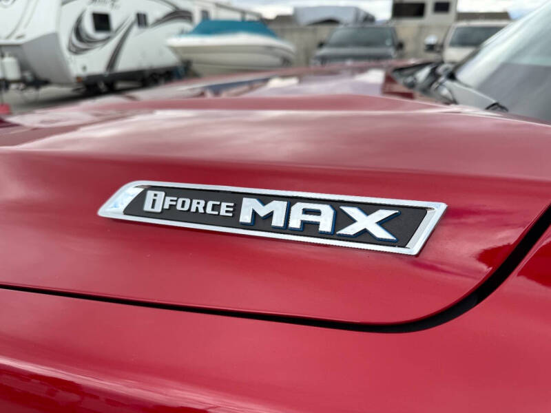 2023 Toyota Sequoia Capstone