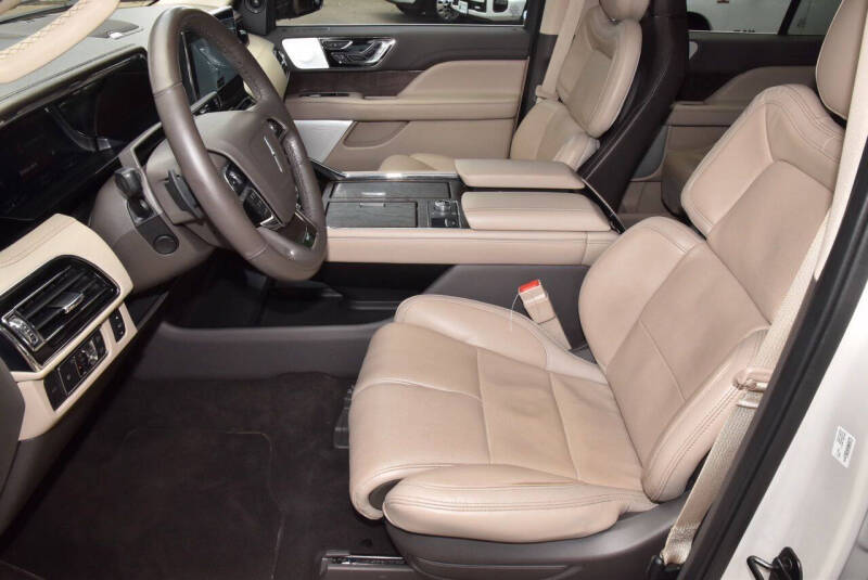 2022 Lincoln Navigator Reserve