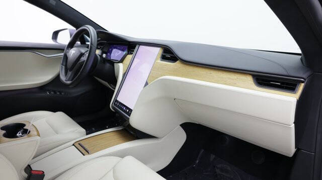 2020 Tesla Model S Performance