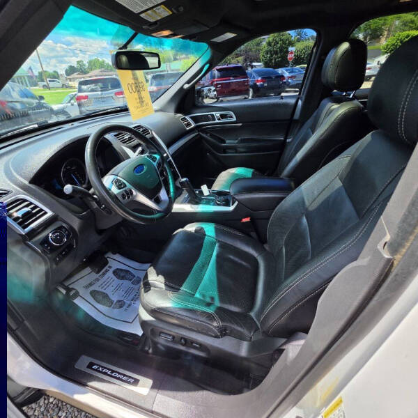 2014 Ford Explorer Sport