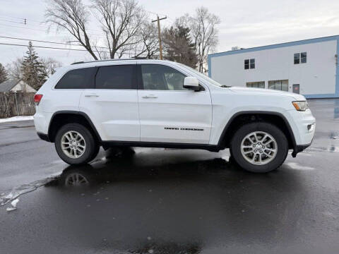 2019 Jeep Grand Cherokee Laredo
