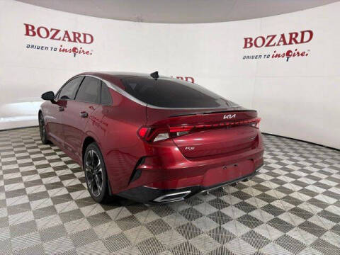 2022 Kia K5