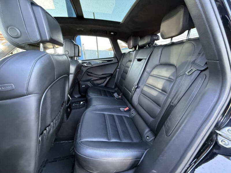 2018 Porsche Macan