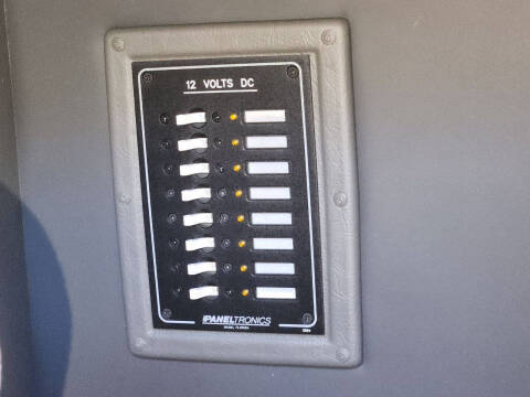 2006 Ford E-Series E-250 SD