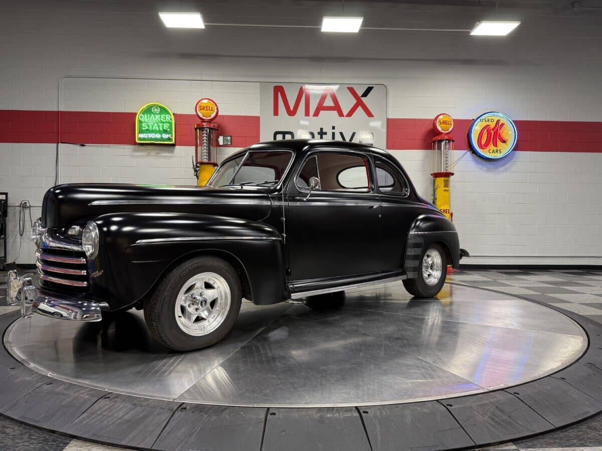 1946 Ford Coupe 7