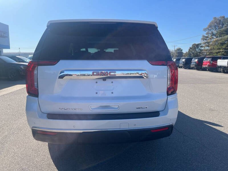 2021 GMC Yukon XL SLT