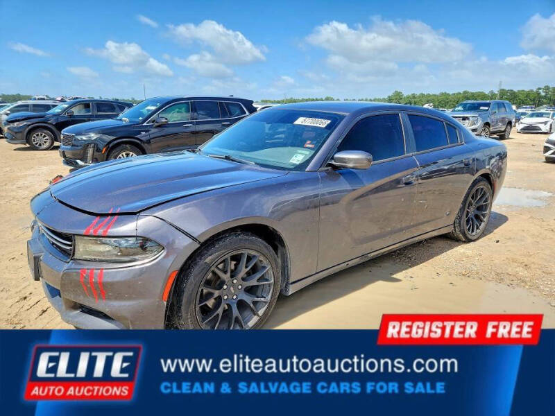 2015 Dodge Charger SE
