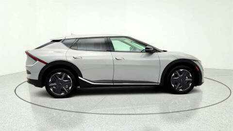 2025 Kia EV6 Light Long Range