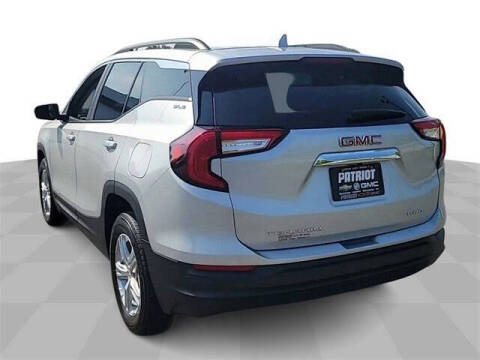 2022 GMC Terrain SLE