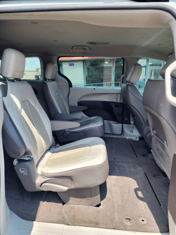 2019 Chrysler Pacifica Touring L