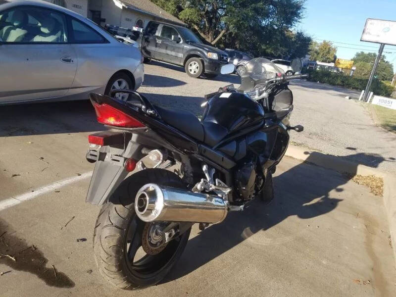 2011 Suzuki GSF1250FA