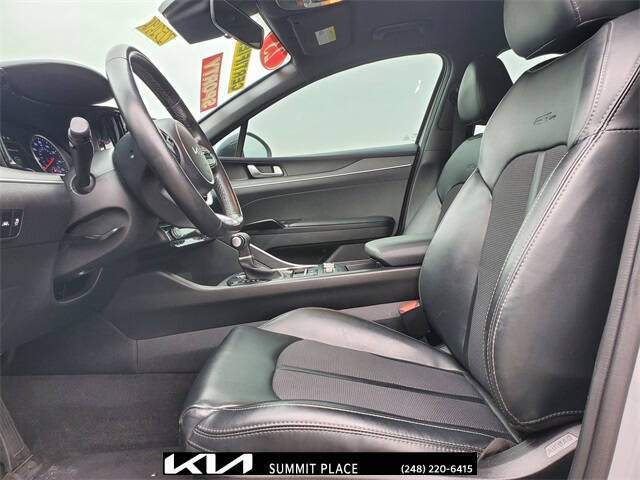 2023 Kia K5