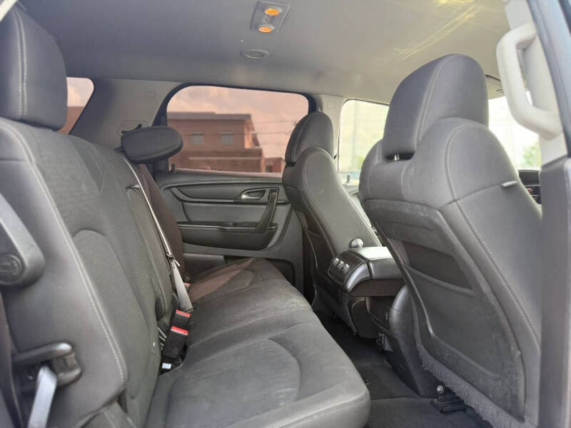 2015 GMC Acadia SLE-1