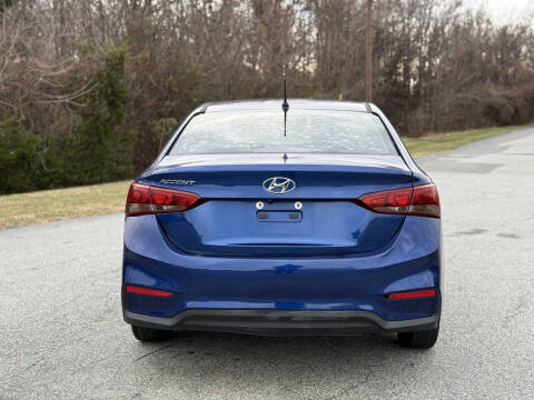 2019 Hyundai Accent SE